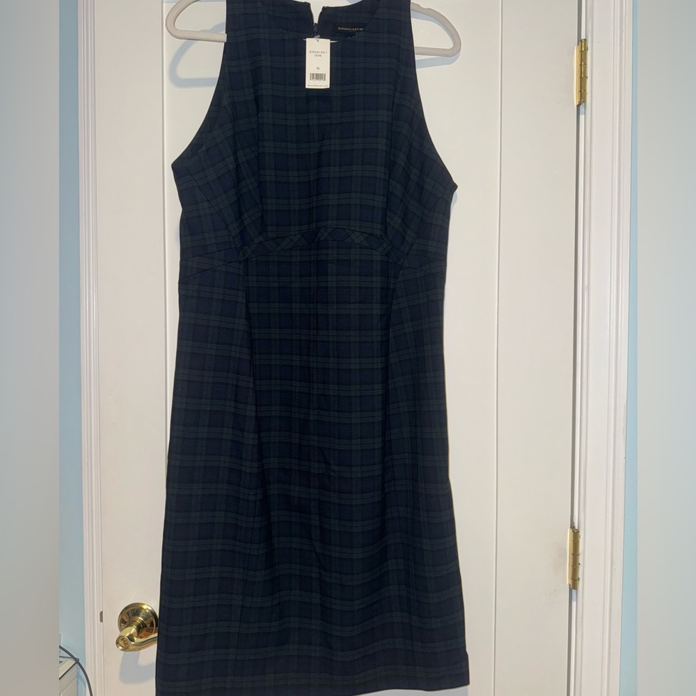 Banana Republic Black Sheath Midi Dress